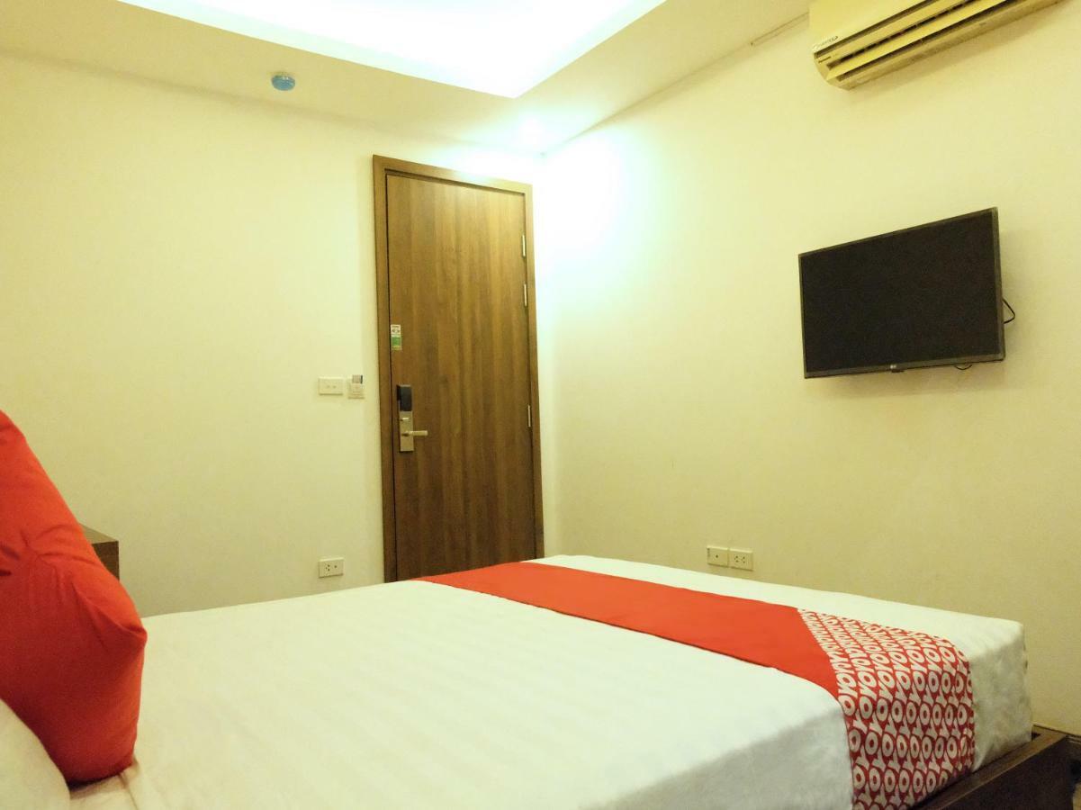 Oyo 270 Xumi Hotel Hanoi Exterior photo